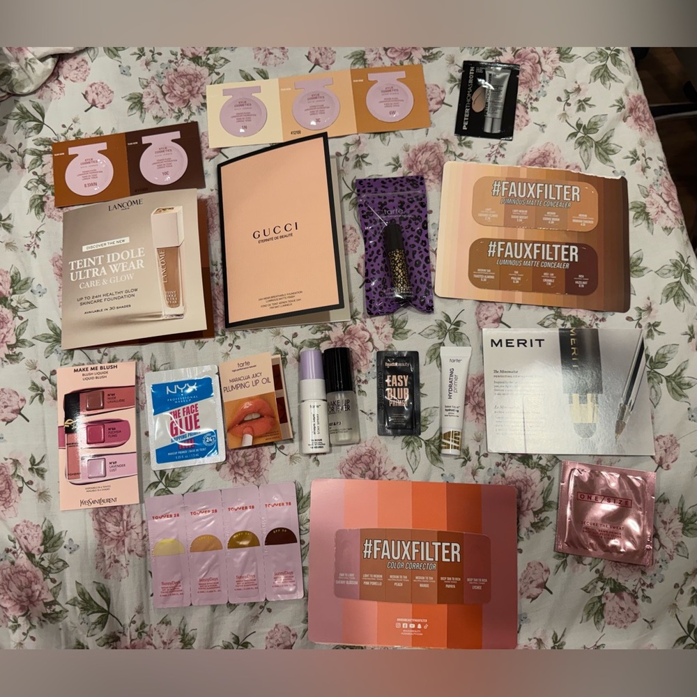 MAKEUP MINI/SAMPLE BUNDLE